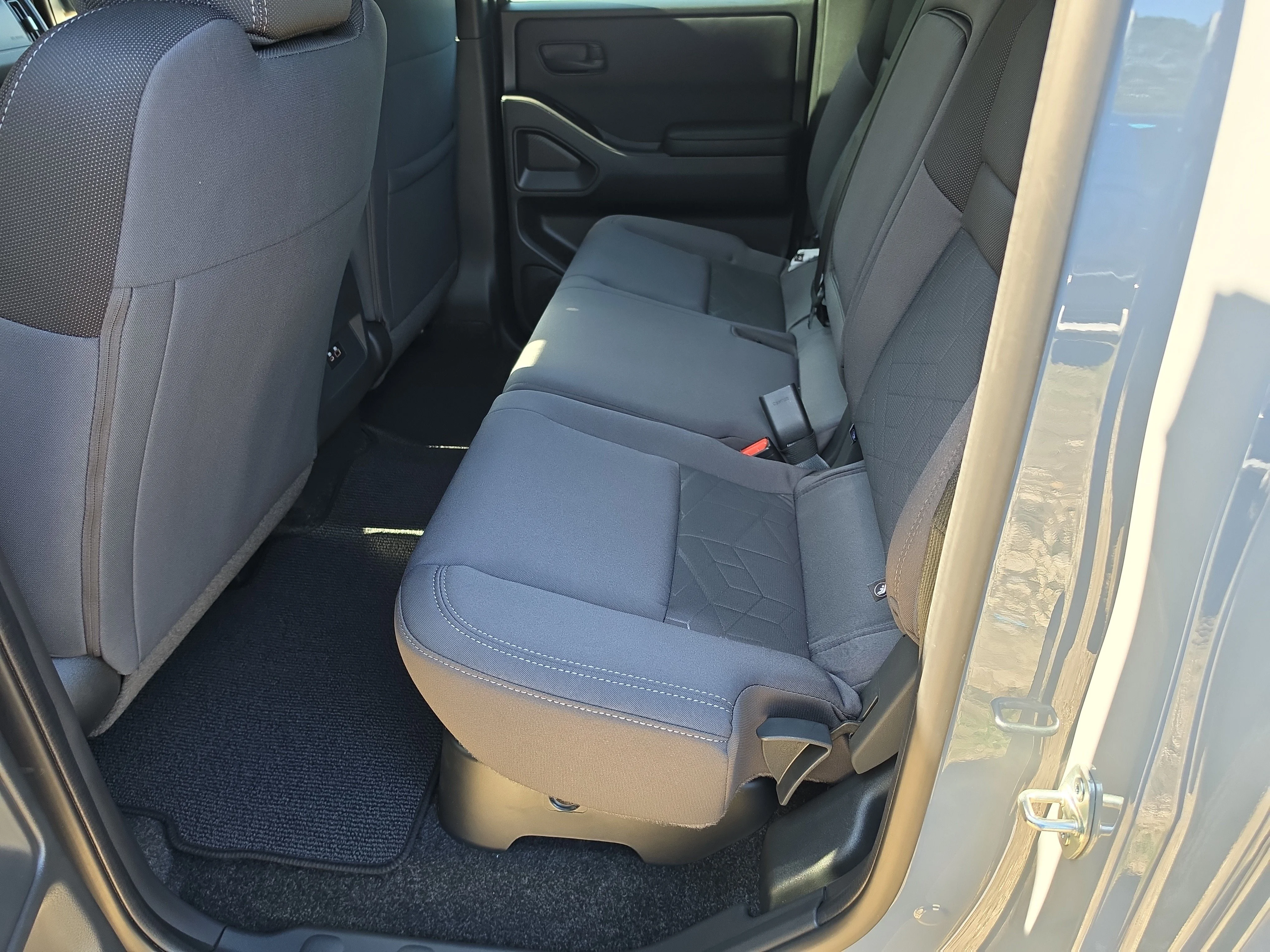 New 2026 Boulder Gray Pearl Nissan Crew Cab SV Long Bed image 16