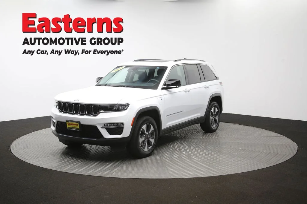 Used 2023 White Jeep 4xe image 59