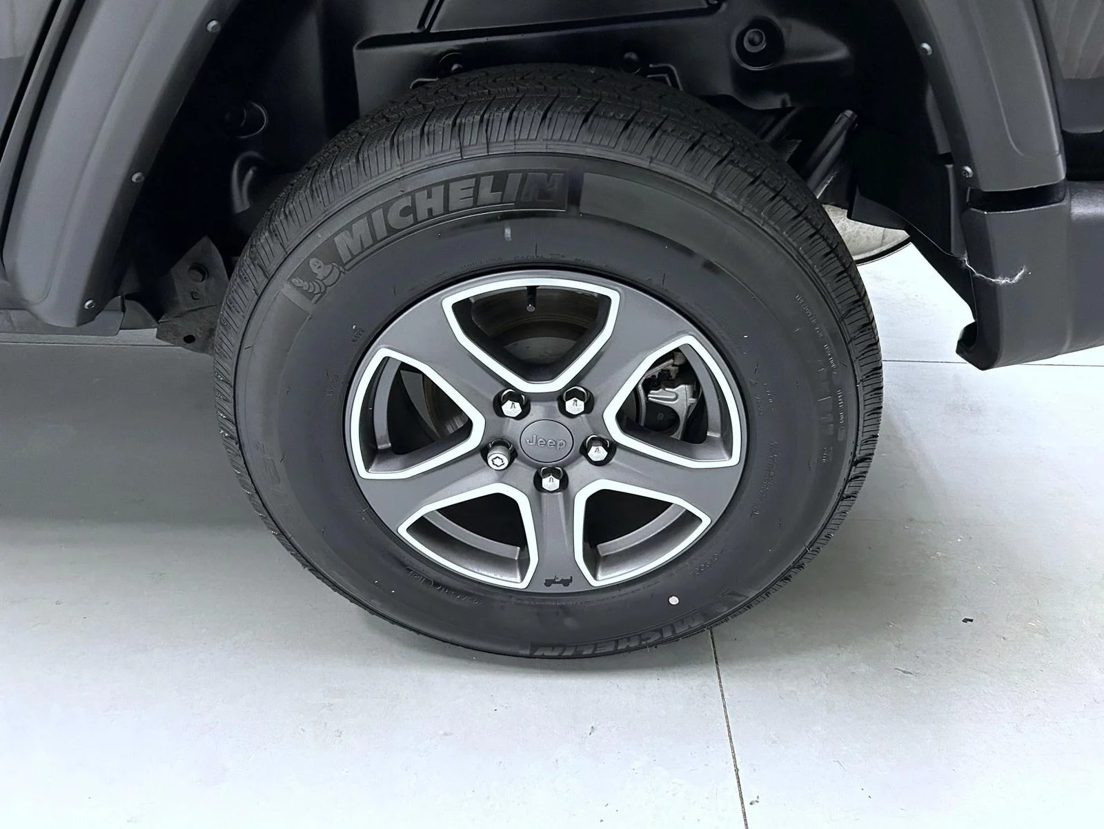 Used 2022 Black Jeep Unlimited Sport S image 22