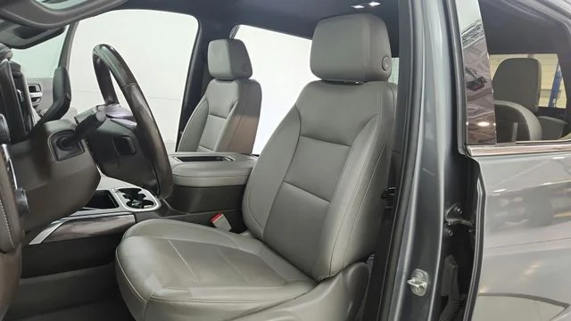 Used 2021 Gray Chevrolet LTZ image 17