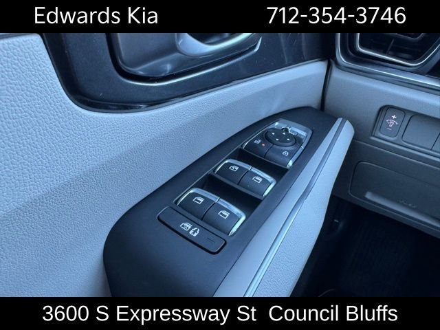 2025 Kia Sorento S - Photo 20