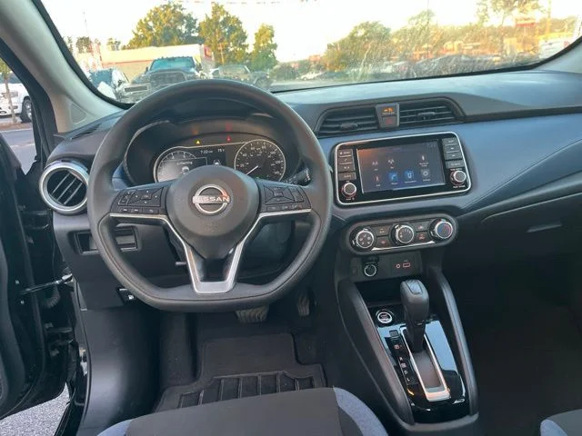 Used 2025 Black Nissan 1.6 SV image 17