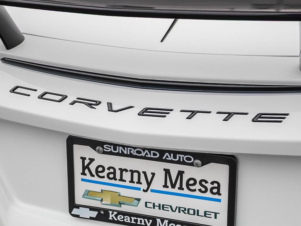 New 2026 Arctic White Chevrolet 2LT image 10