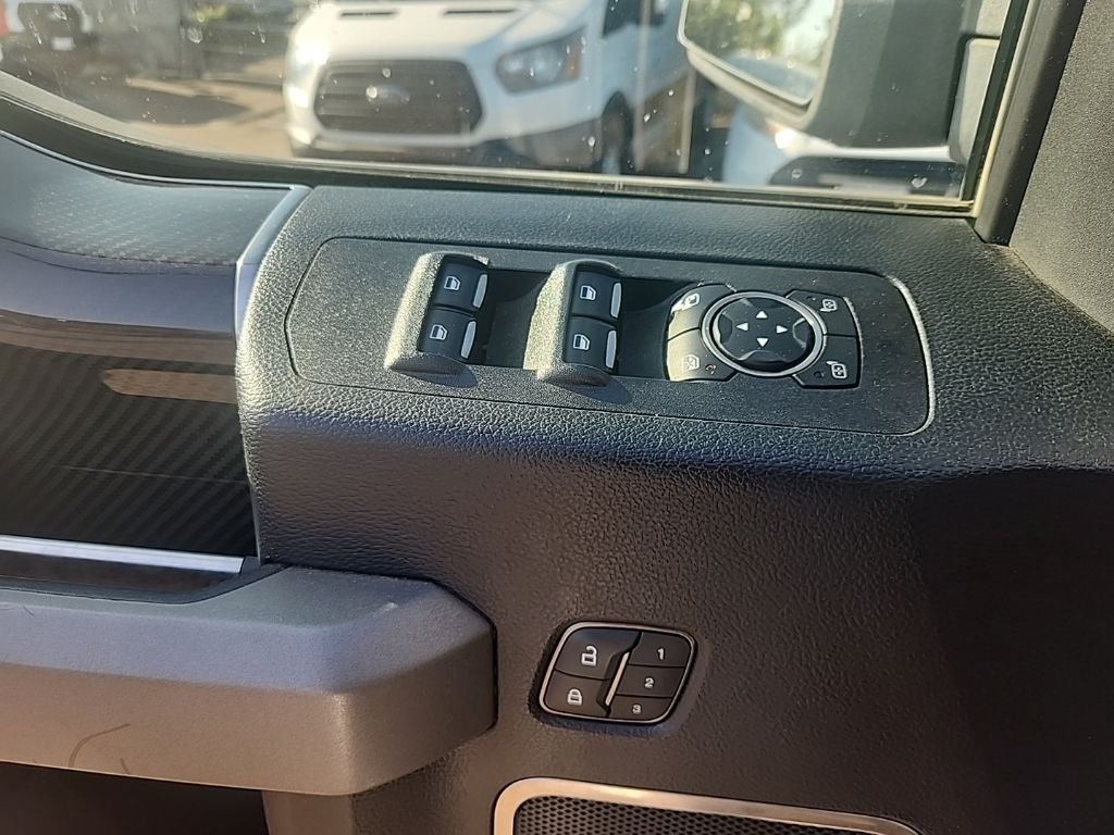 Used 2019 Ingot Silver Ford Raptor image 26