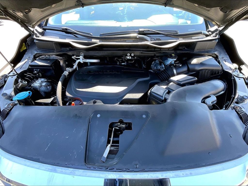 Used 2021 Black Honda EX image 29