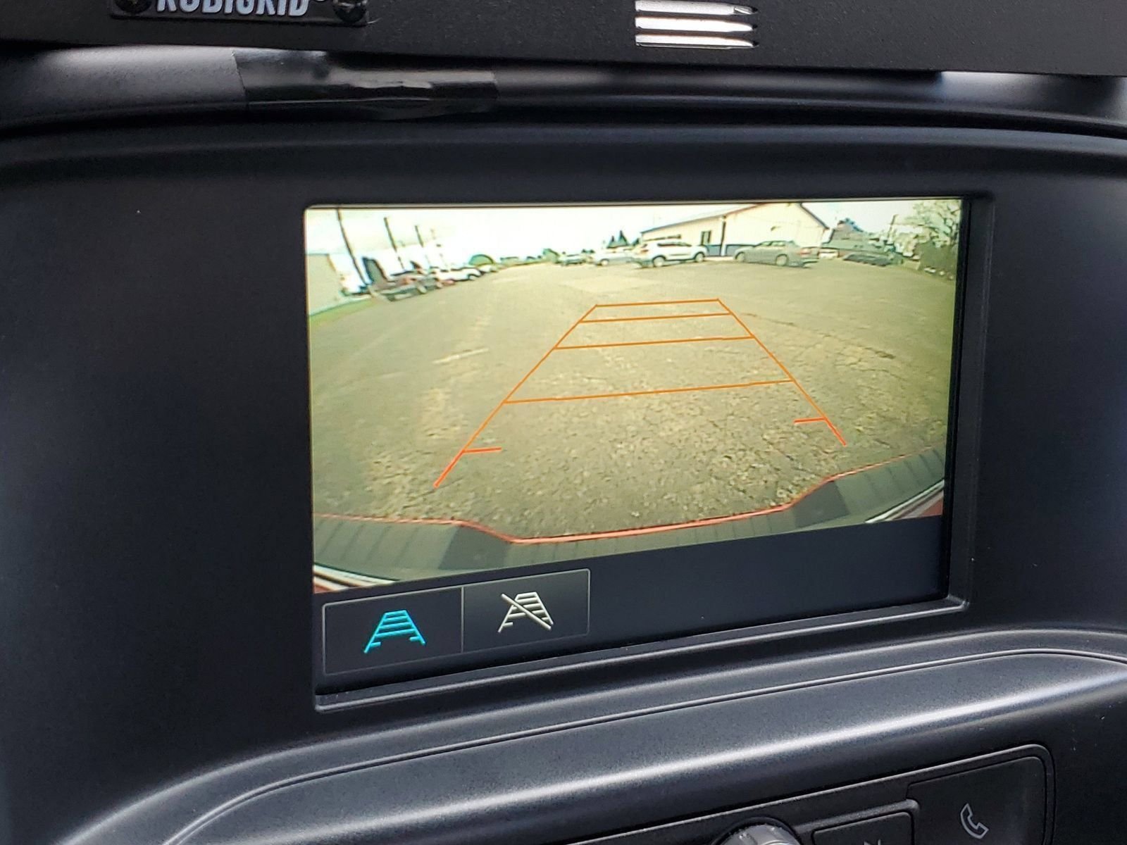 Used 2018 Red Chevrolet Custom image 19