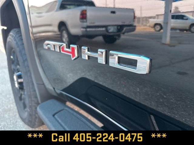 2026 GMC Sierra 2500HD AT4 - Photo 5