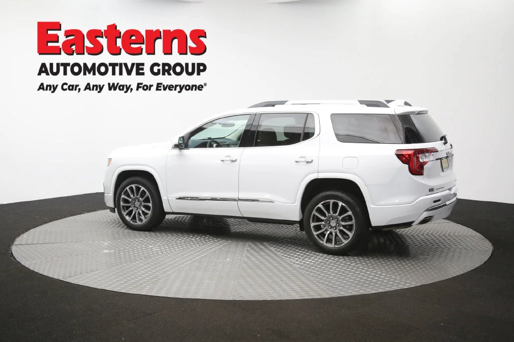 Used 2023 White GMC Denali image 71
