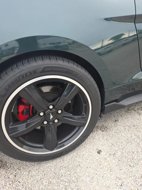 Used 2019 Green Ford Bullitt image 13
