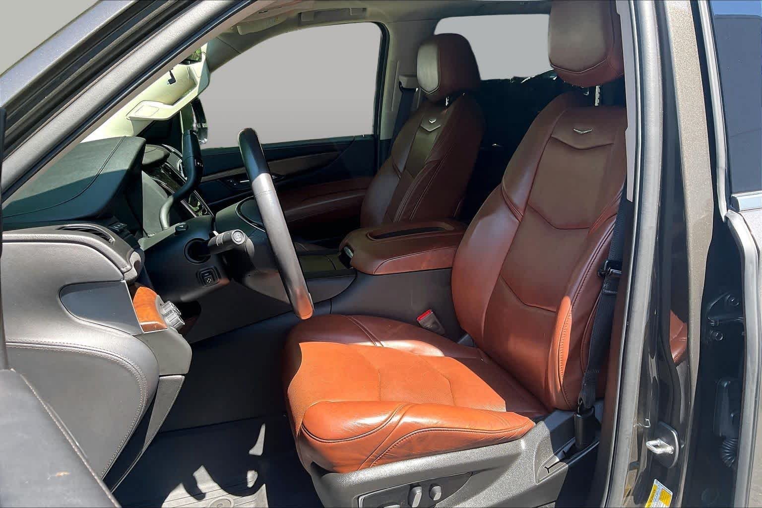 Used 2020 Dark Mocha Metallic Cadillac Premium Luxury image 7