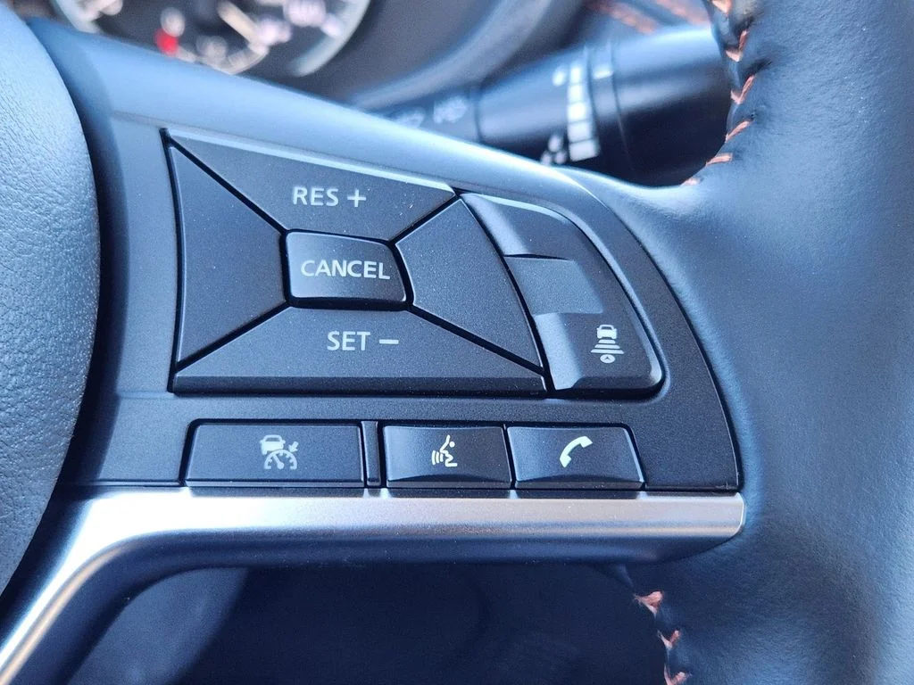2025 Nissan Sentra SR - Photo 18