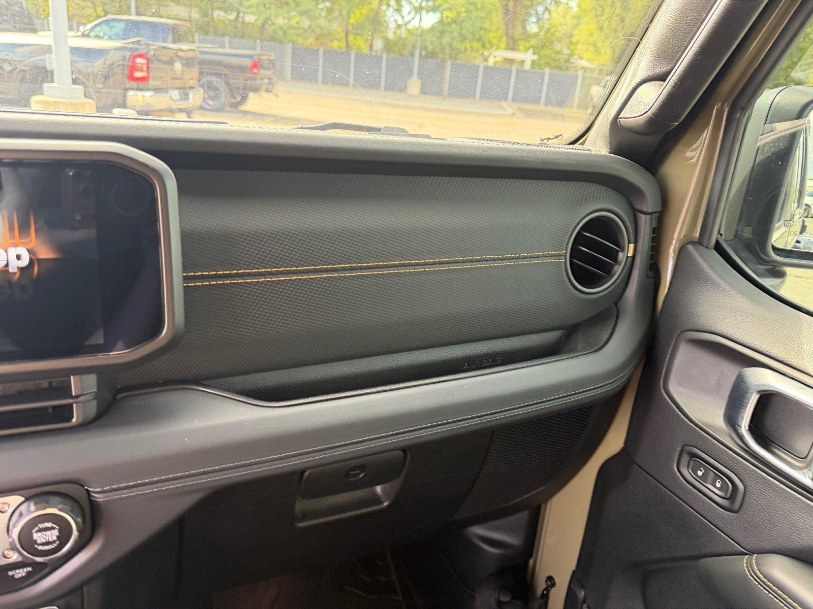 2025 Jeep Wrangler 4-Door Rubicon 392 Final Edition - Photo 23
