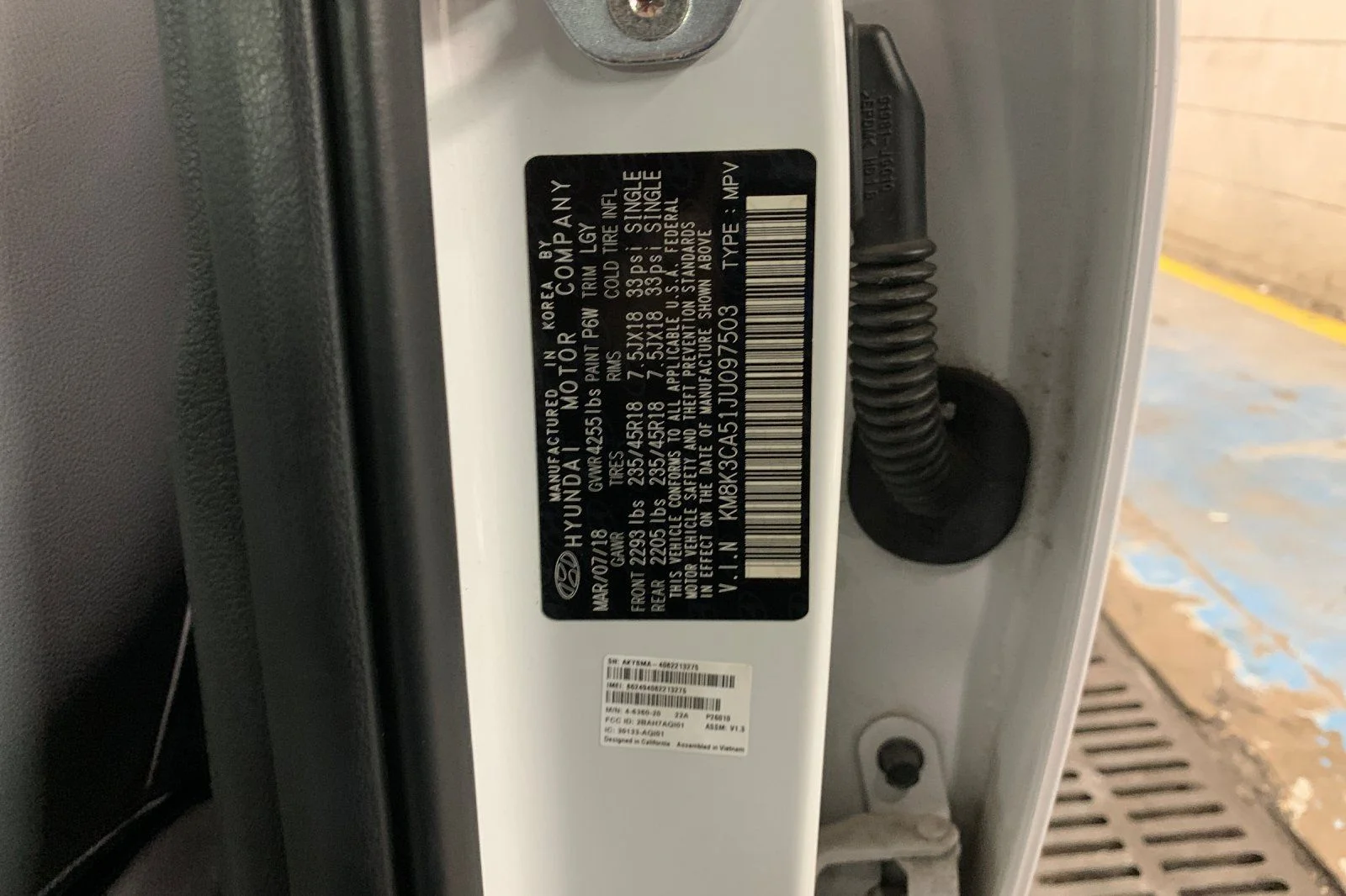Used 2018 White Hyundai Limited image 34