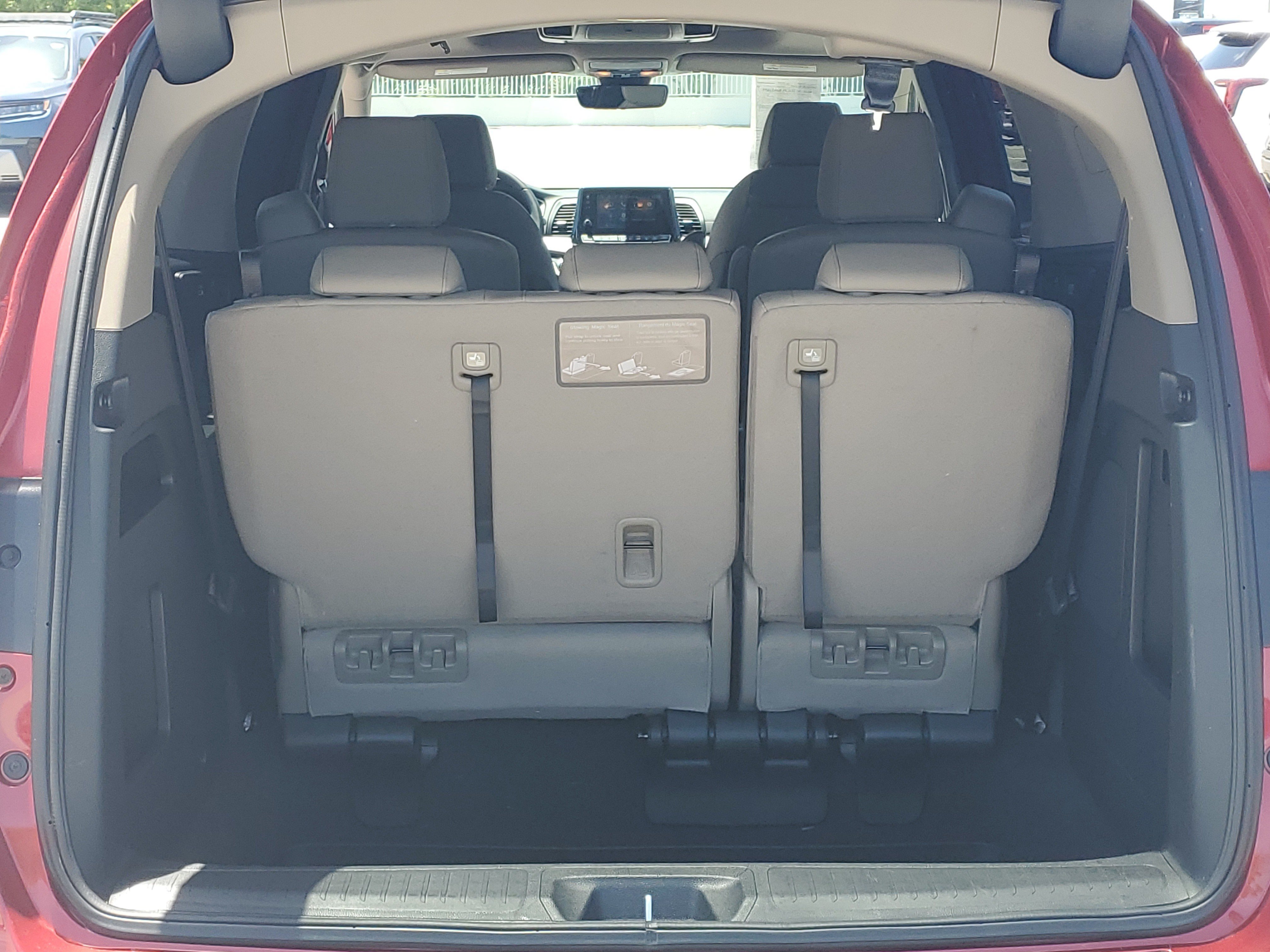 Used 2023  Honda Touring image 10