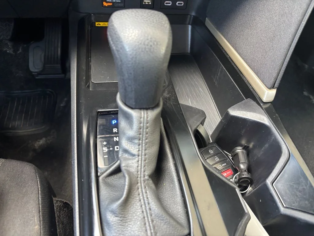 Used 2025 White Toyota LE image 31