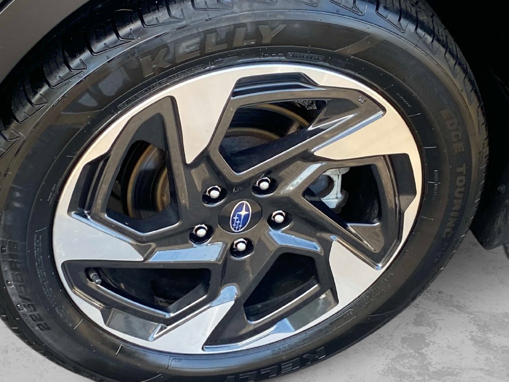 Used 2024 Silver Subaru Limited image 30