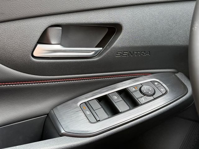 New 2027 Atlantic Gray Metallic Nissan SR image 14