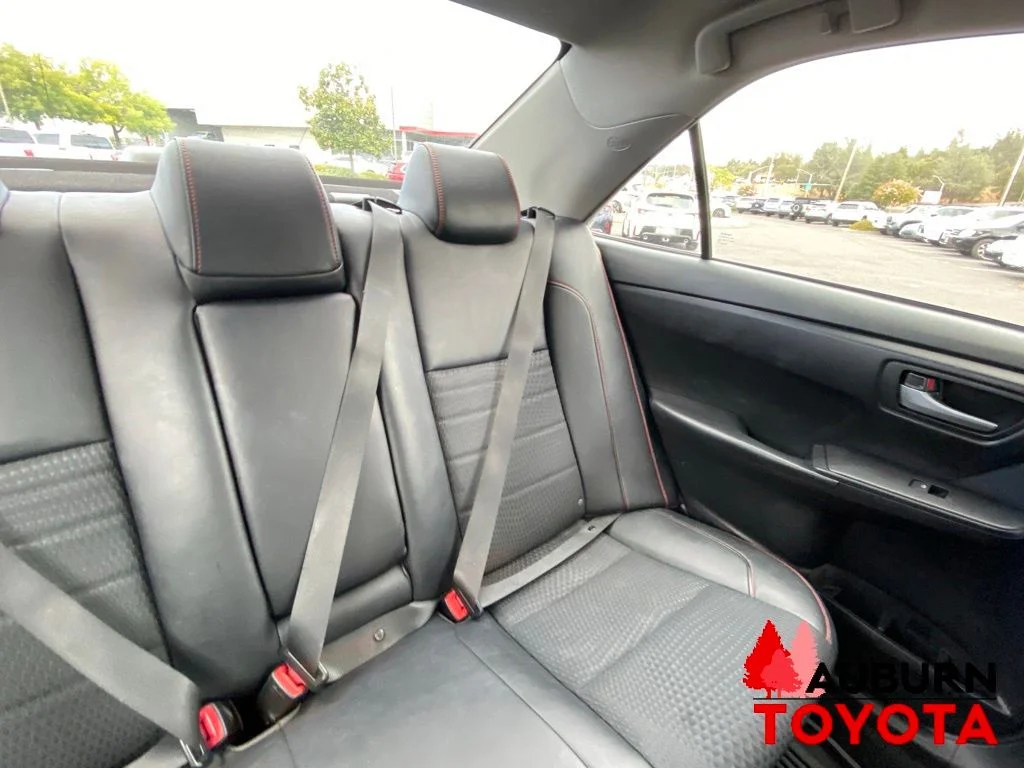 Used 2015 Celestial Silver Metallic Toyota SE image 19