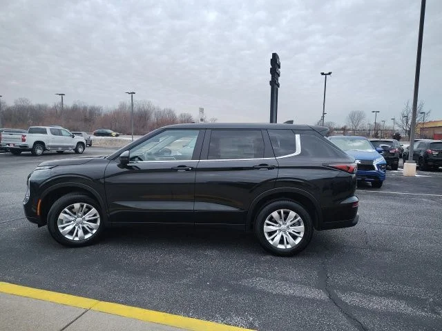 New 2026 Black Mitsubishi ES image 4