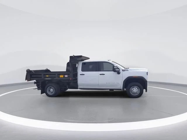 2025 GMC Sierra 3500HD Pro - Photo 9