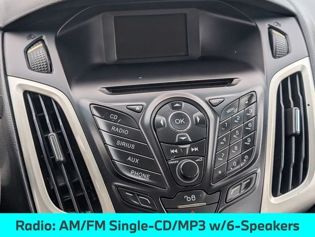 Used 2012 Black Ford SE image 18