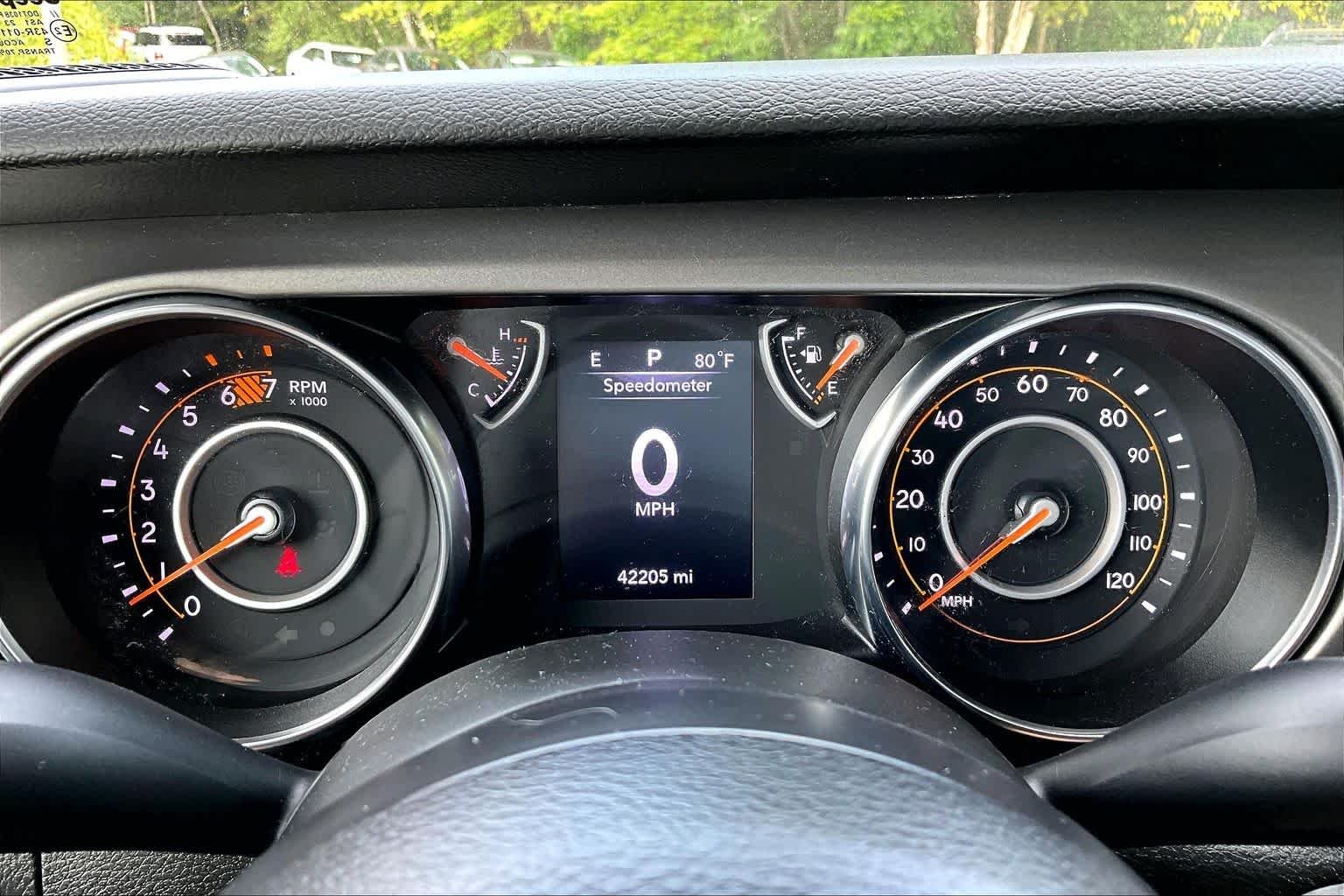 Used 2023 Earl Clearcoat Jeep Sport S image 26