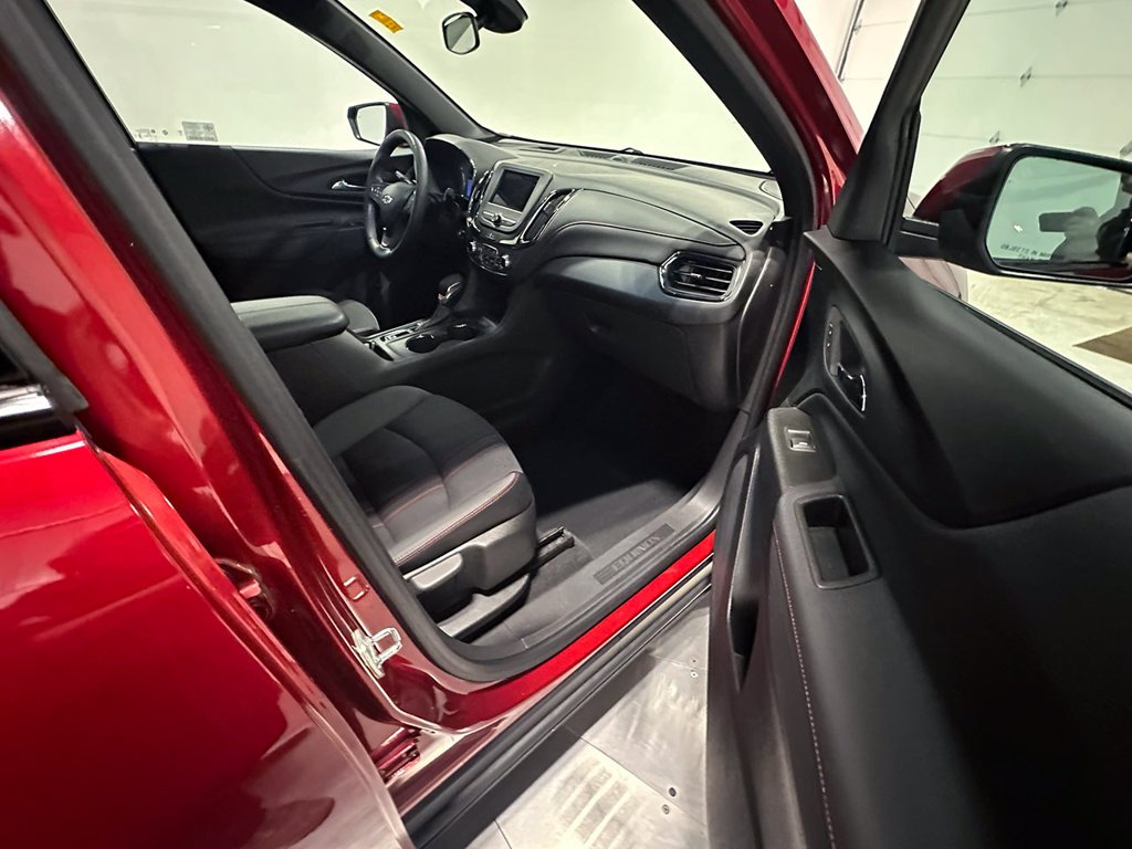 Used 2023 Red Chevrolet RS image 25