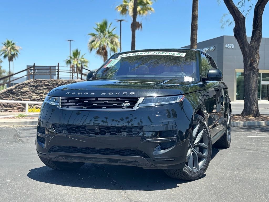 Used 2023 Santorini Black Metallic Land Rover SE image 1