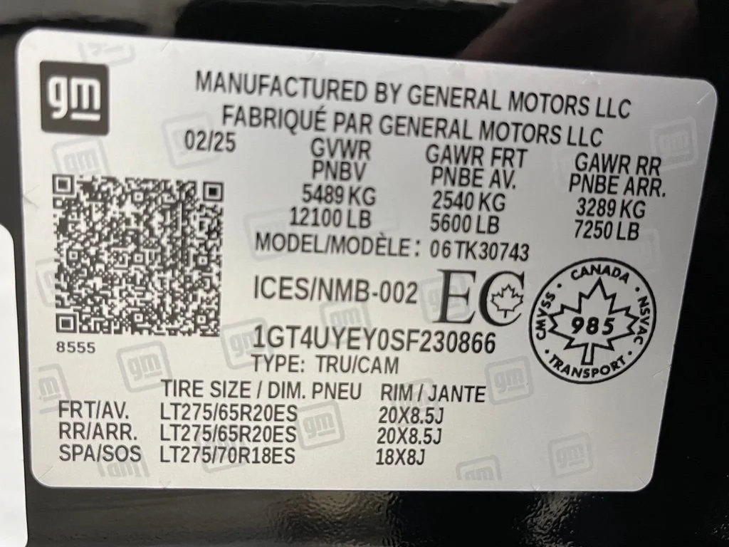 Used 2025 Black GMC Denali Ultimate image 61