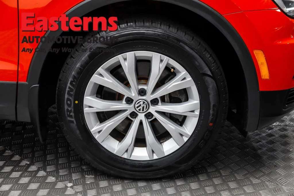 Used 2019 Orange Volkswagen 2.0T S image 30