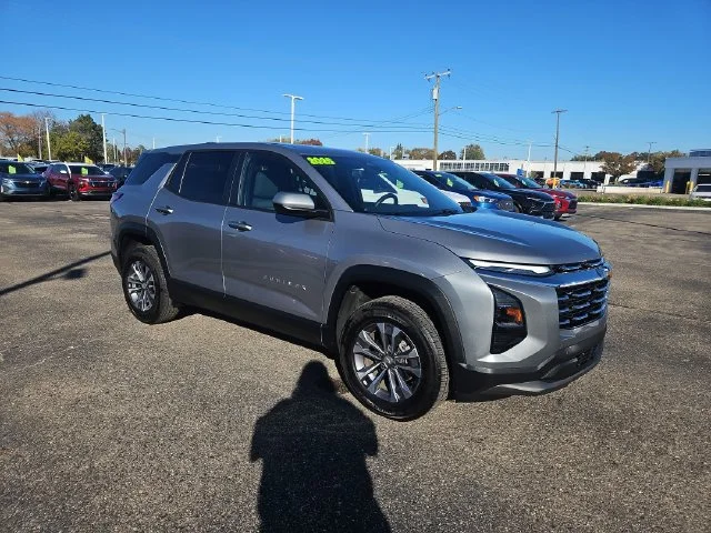 Used 2025 Sterling Gray Metallic Chevrolet LT image 7