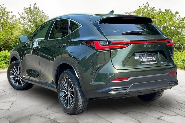 Certified Used 2025 Green Lexus 350 Base image 4
