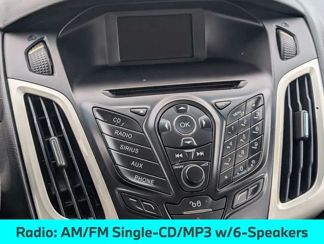 Used 2012 Black Ford SE image 18