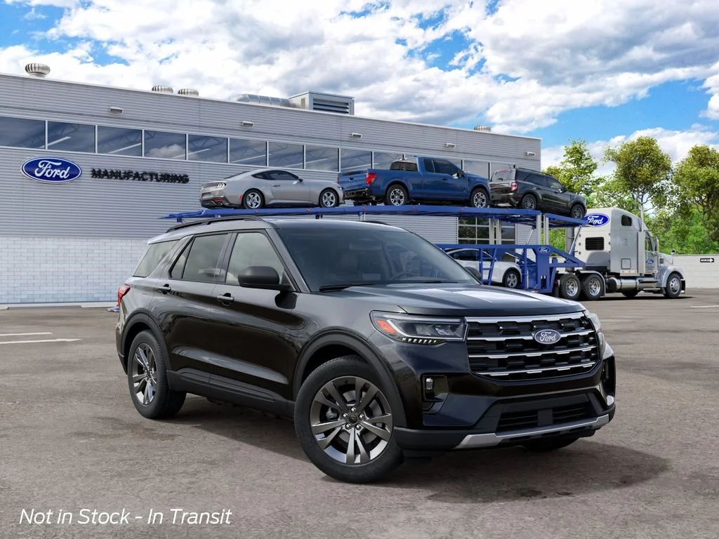 New 2027 Black Ford Active image 4