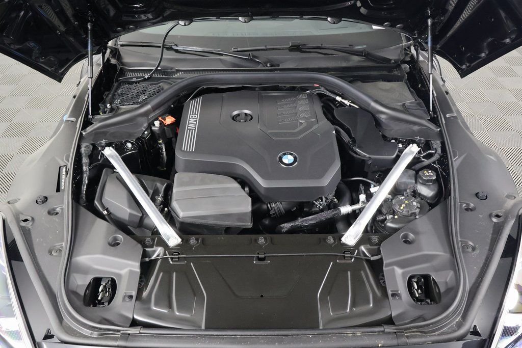 New 2026 Black Sapphire Metallic BMW sDrive30i image 9