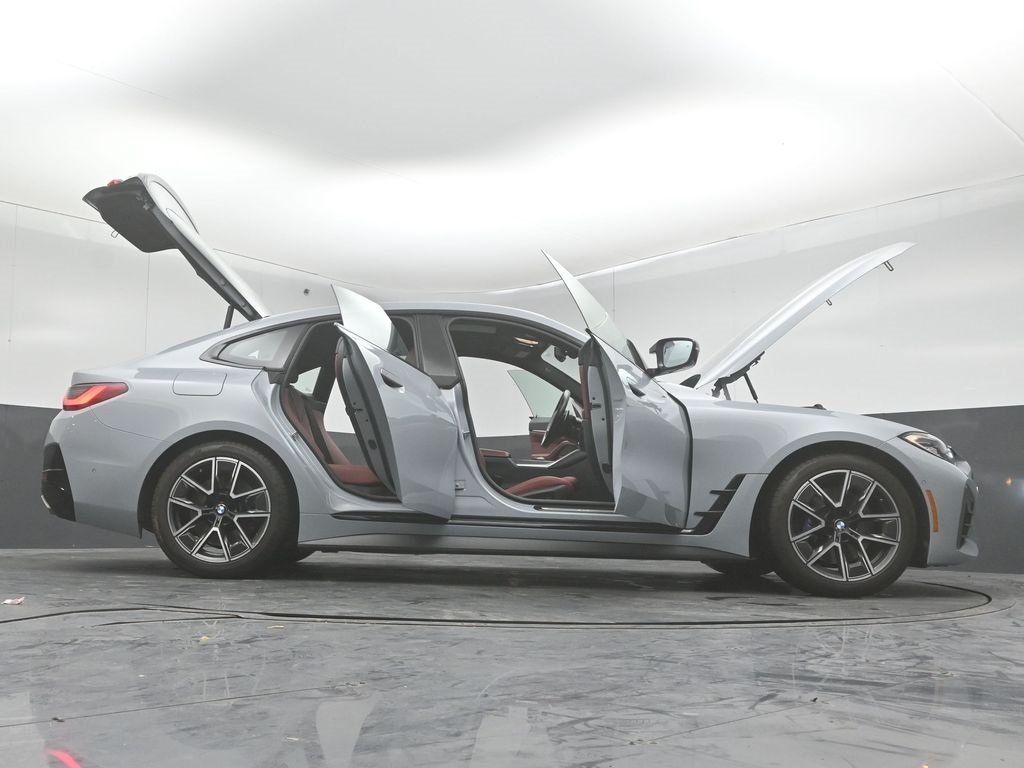 2024 BMW M440I - Image 28