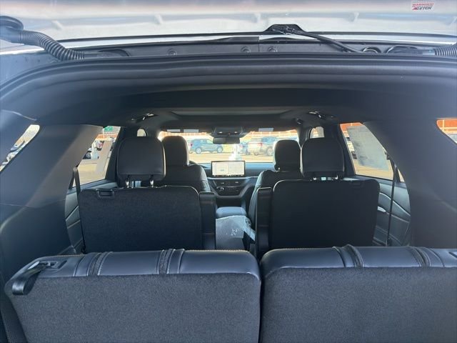 New 2026 Star White Metallic Tri-Coat Ford Tremor® image 14