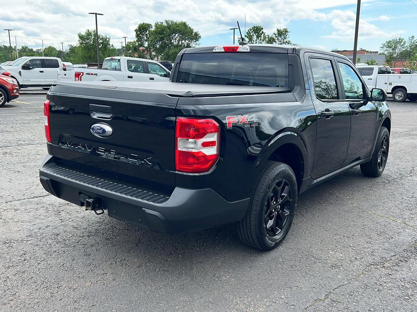 Used 2024 Shadow Black Ford XLT image 7