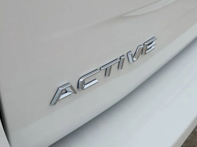 New 2026 Star White Metallic Tri-Coat Ford Active image 11
