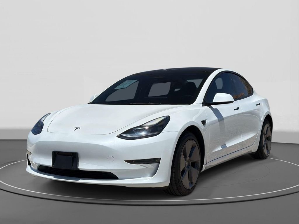2023 Tesla Model 3 -'s photo