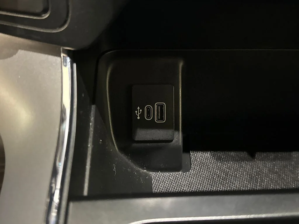 Certified Used 2025 Blue Ford XLT image 30
