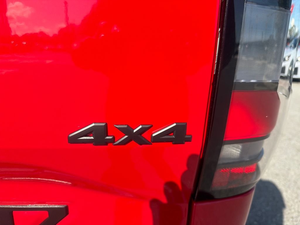 New 2026 Nissan Frontier SV 4D Crew Cab