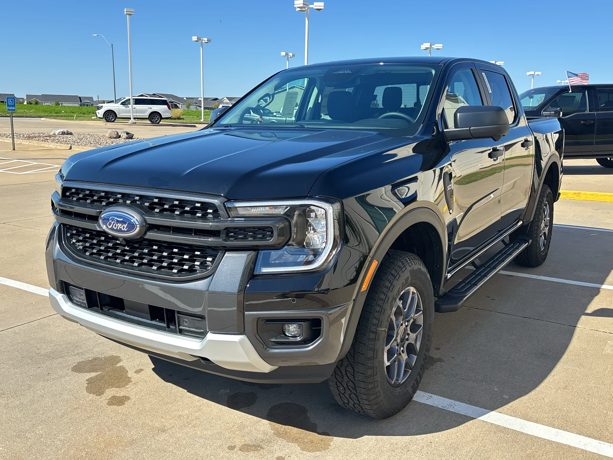 New 2026 Shadow Black Ford XLT image 4