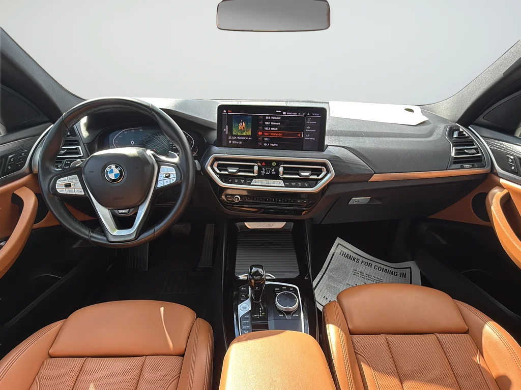 Used 2023 Black BMW xDrive30i image 15