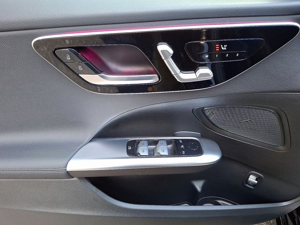 2025 Mercedes-Benz C-Class Sedan C 300 - Photo 12