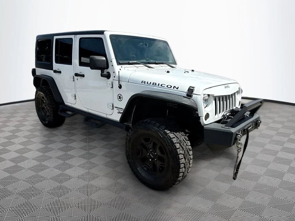 Used 2016 White Jeep Unlimited Rubicon image 4
