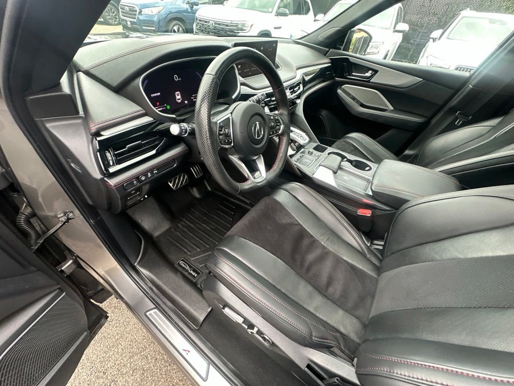 Used 2023  Acura A-Spec image 9