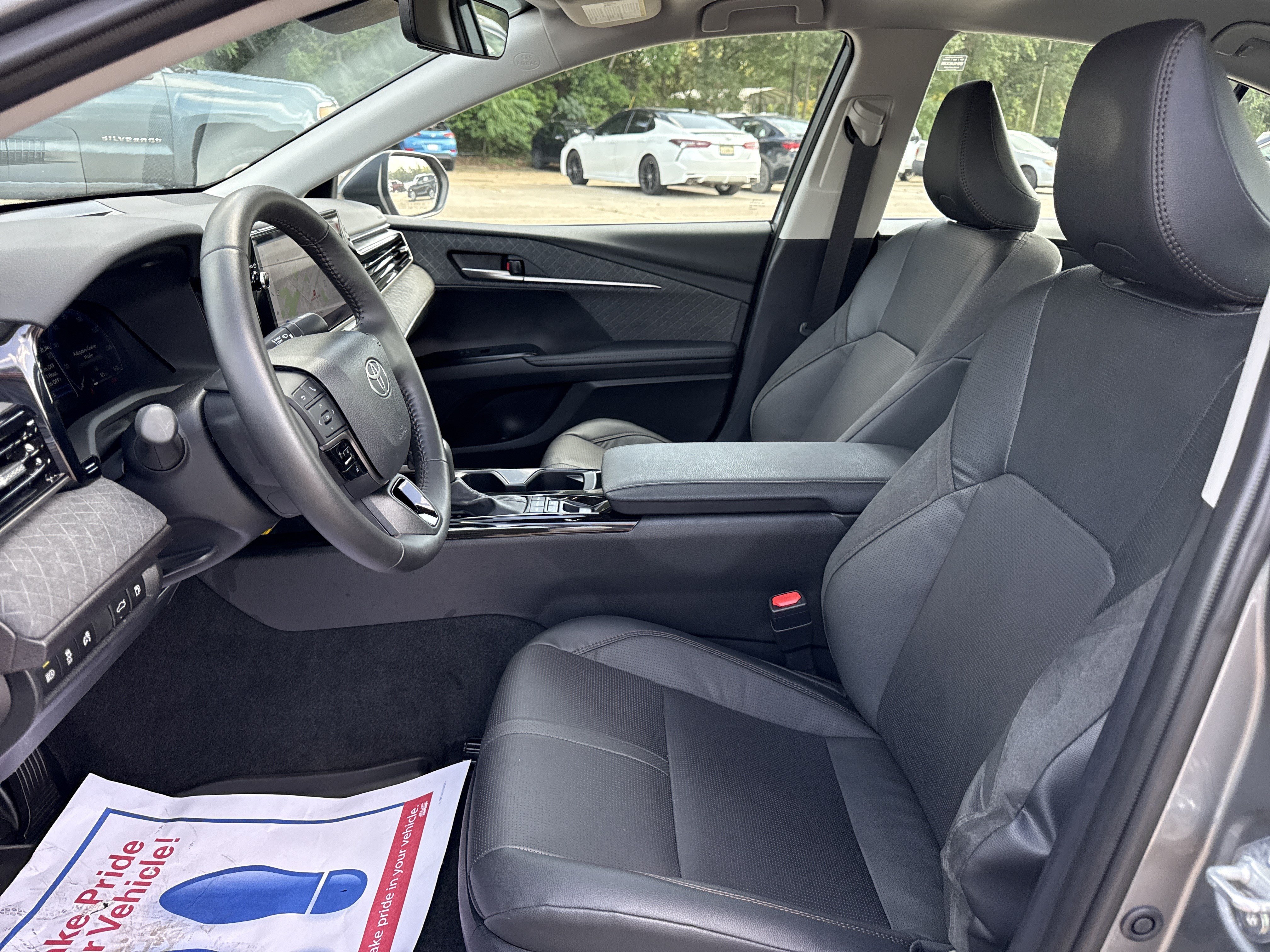 Certified Used 2025 Heavy Metal Toyota XLE image 11