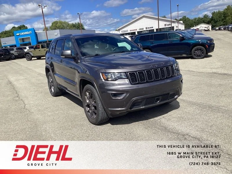 Used 2021 Gray Jeep Limited image 1