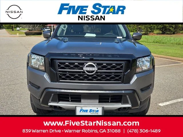 Used 2024 Gray Nissan SV image 2